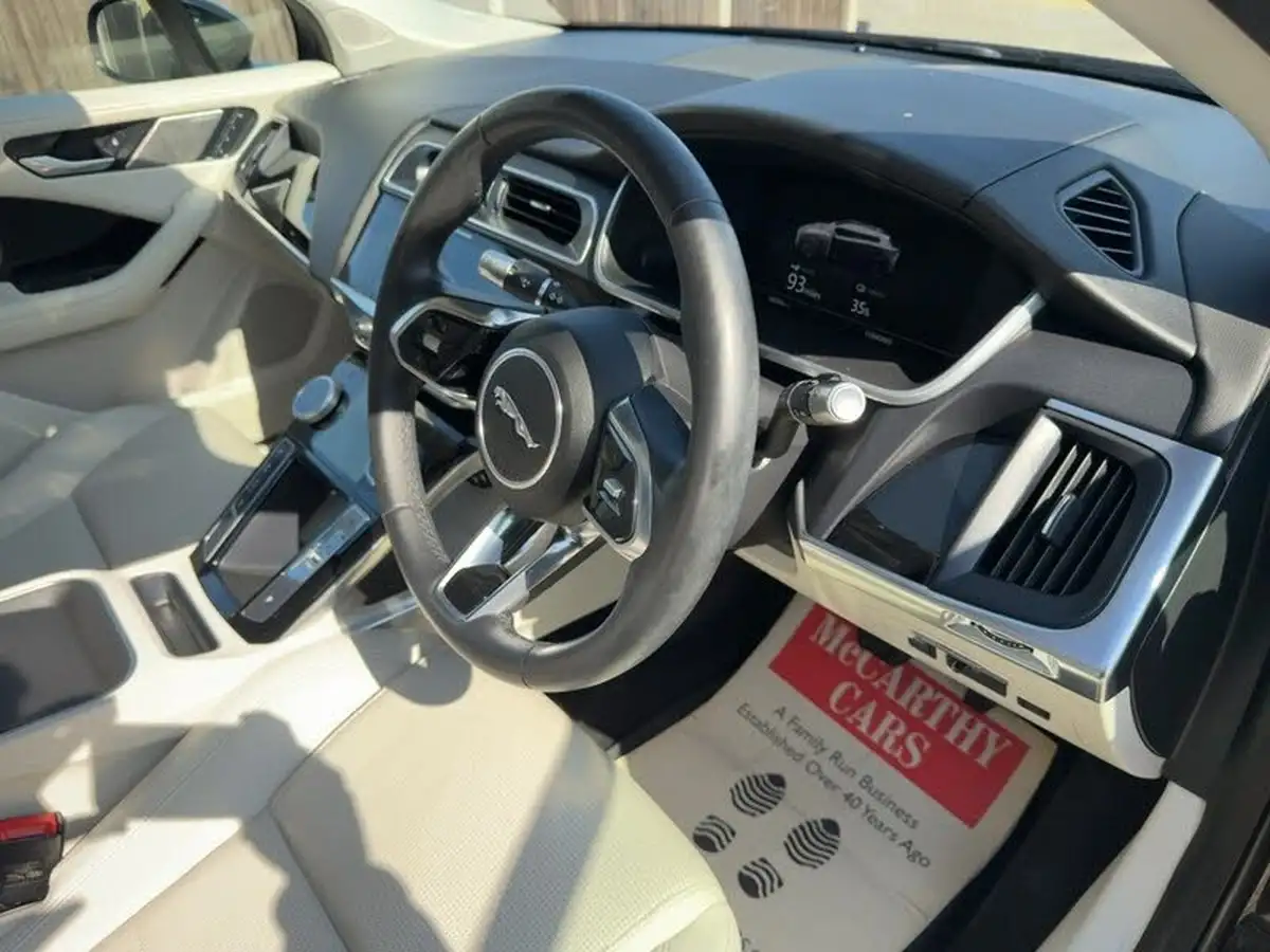 2019-jaguar-i-pace-ev400-se-big-9