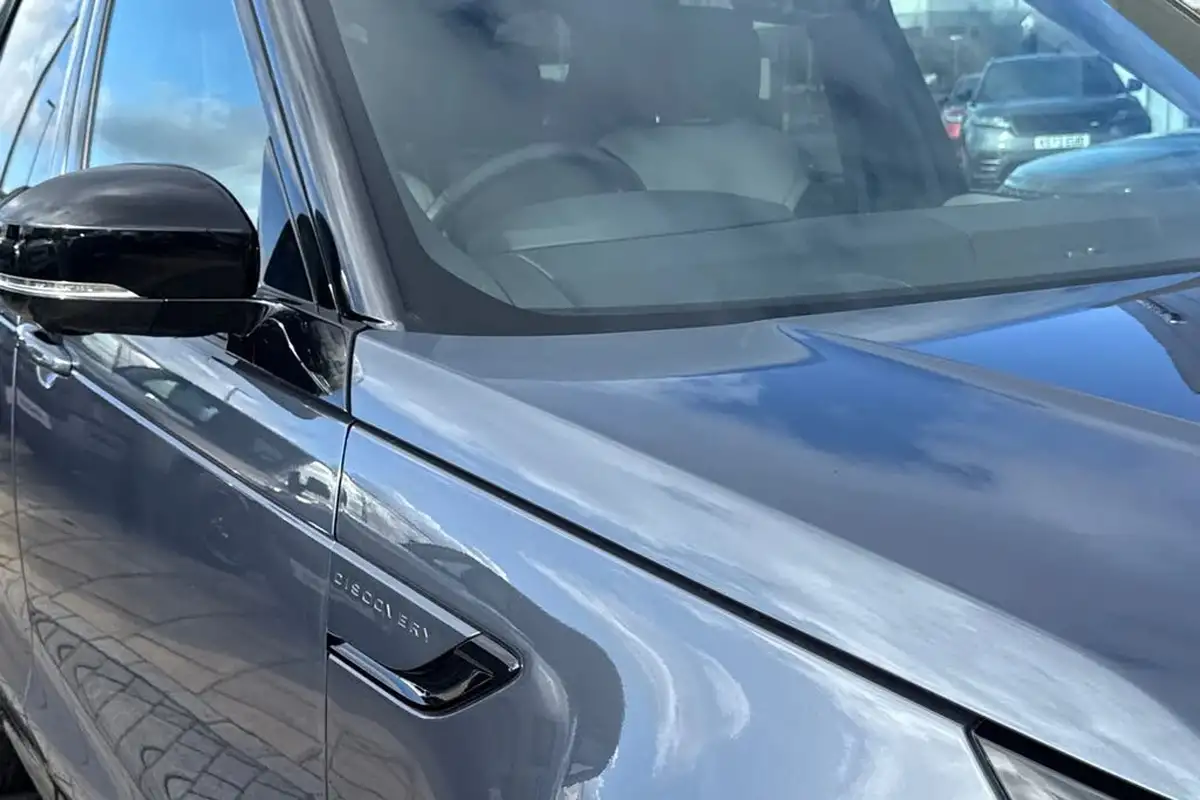 2024-land-rover-discovery-30-d300-dynamic-hse-big-20