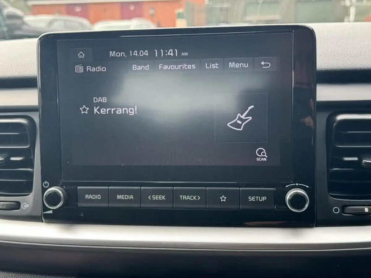 2021-kia-stonic-10-t-gdi-2-99bhp-big-16