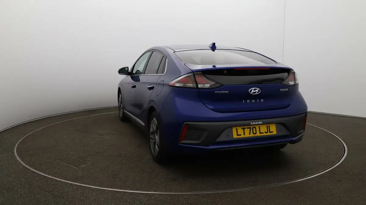 2020-hyundai-ioniq-16-gdi-premium-se-hybrid-big-52