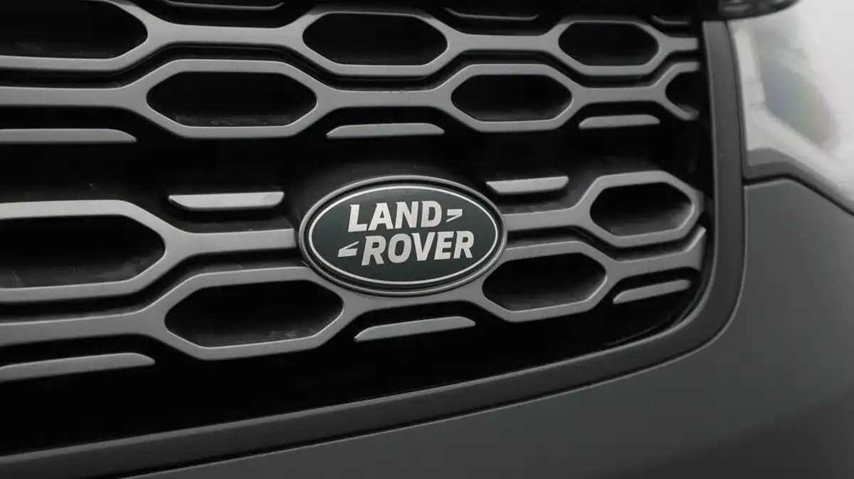 2020-land-rover-discovery-sport-15-p300e-r-dynamic-hse-309ps-1498cc-big-24