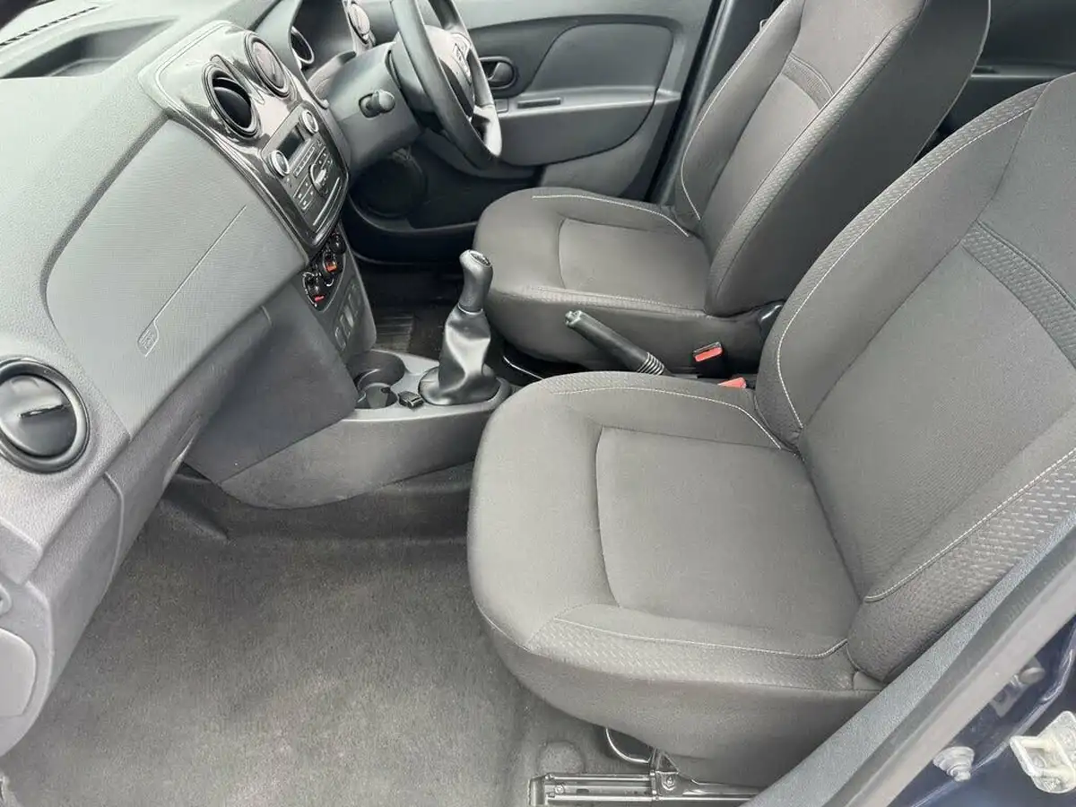 2019-dacia-sandero-10-sce-essential-big-22