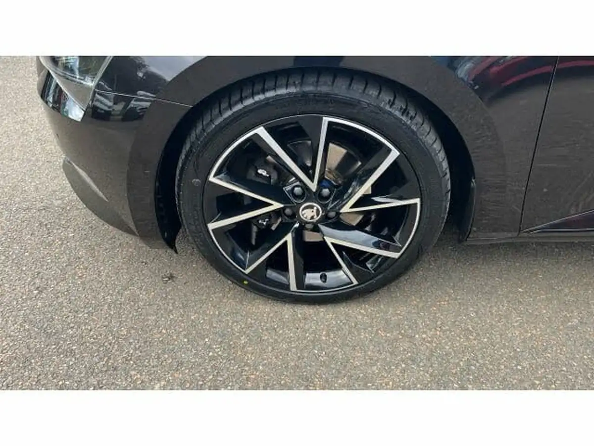 2018-skoda-superb-20-tsi-sportline-220ps-ss-hatchback-big-29