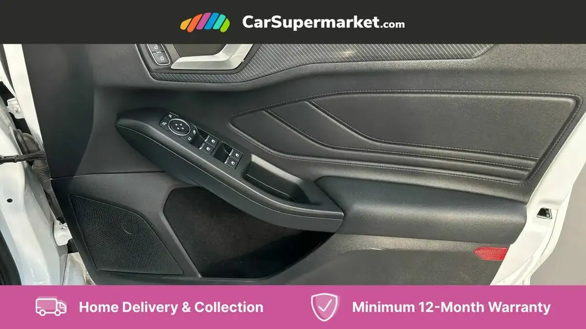 2019-ford-focus-15t-st-line-x-182ps-hatchback-big-12