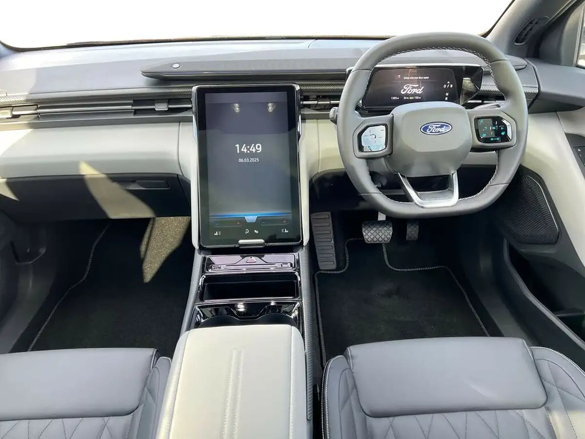 2024-ford-explorer-e-premium-286ps-77kwh-big-14