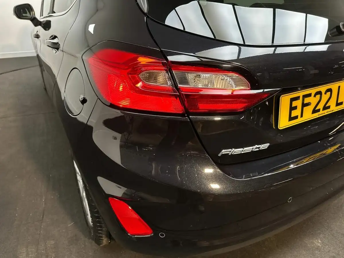 2022-ford-fiesta-10t-titanium-125ps-hybrid-mhev-powershift-big-32