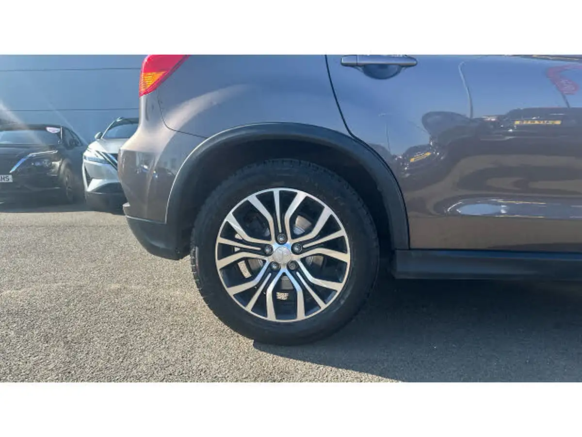 2019-mitsubishi-asx-16-juro-big-6