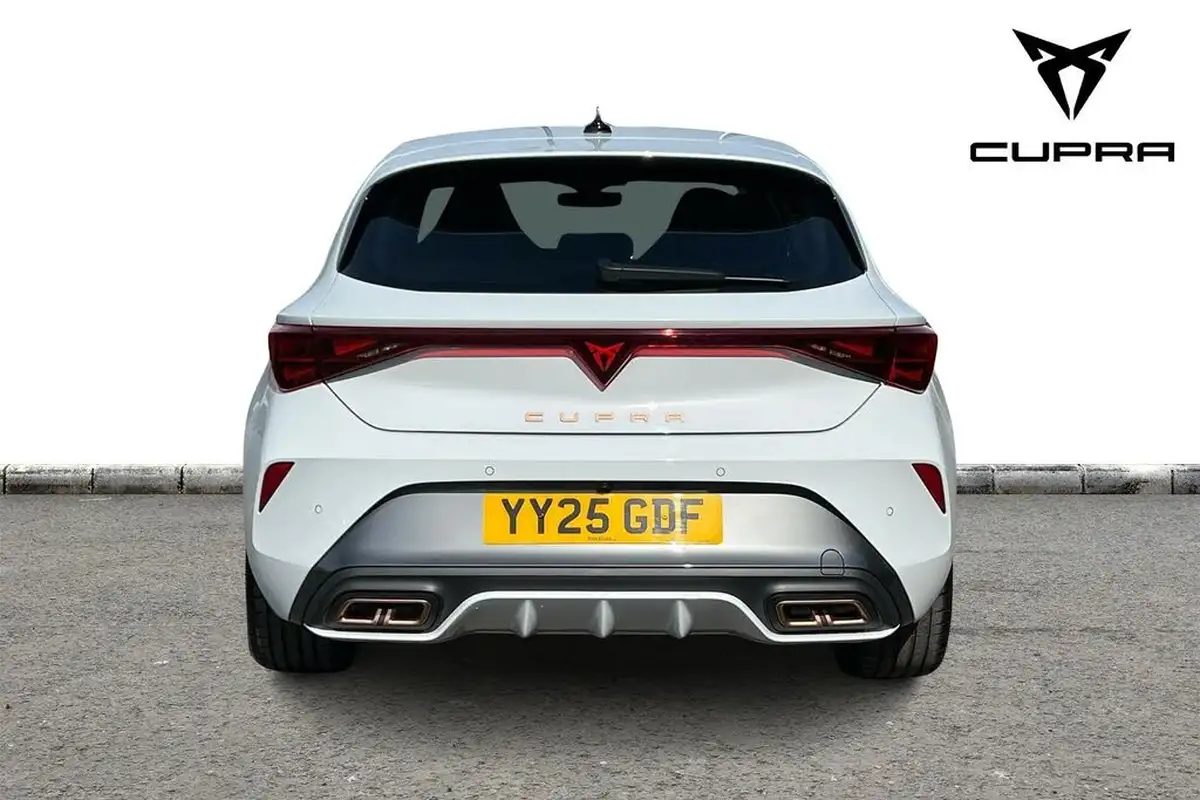 2025-cupra-leon-nf-15-e-hybrid-v2-hatchback-big-9