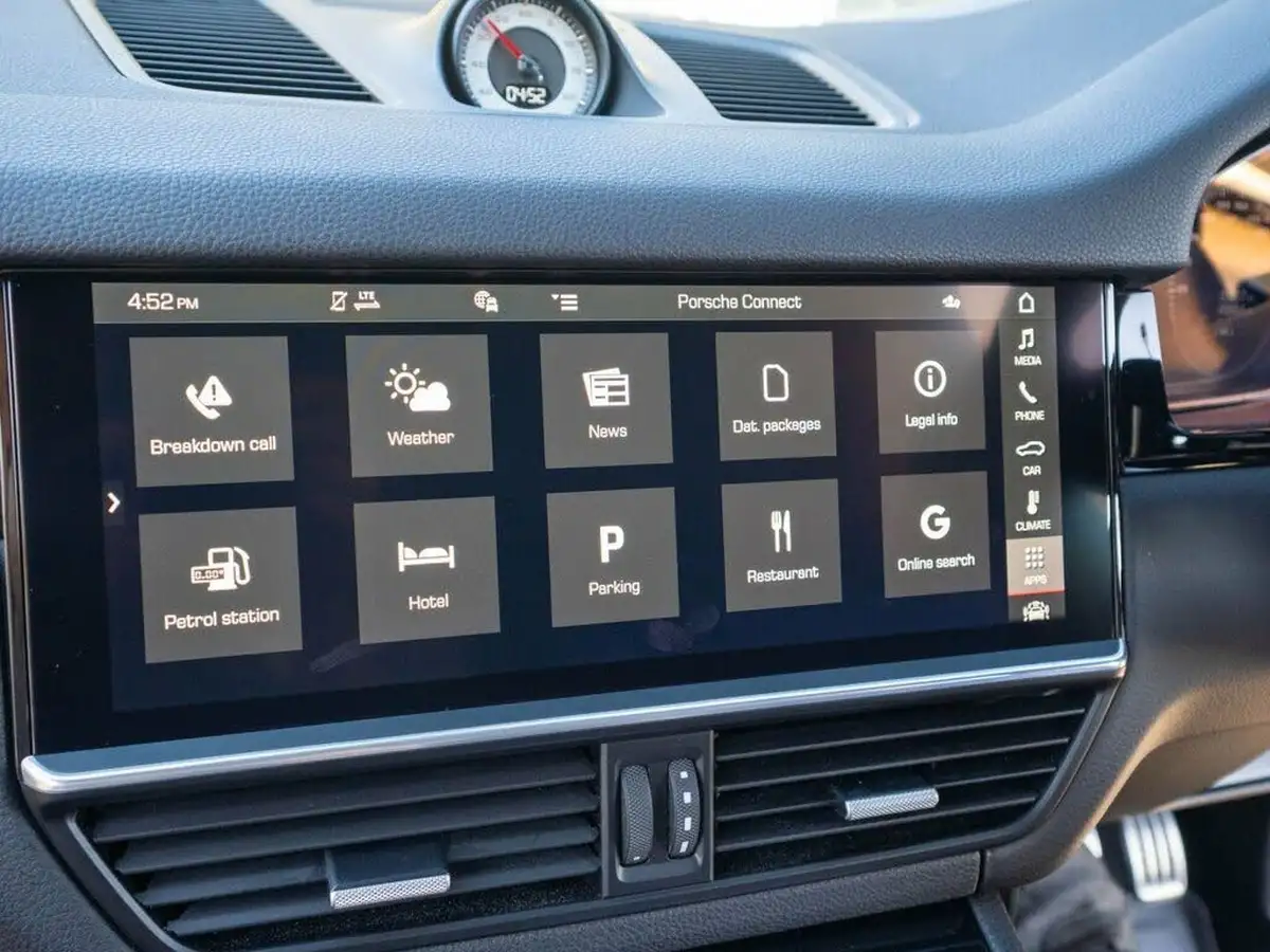 2021-porsche-cayenne-29-v6-s-coupe-big-55