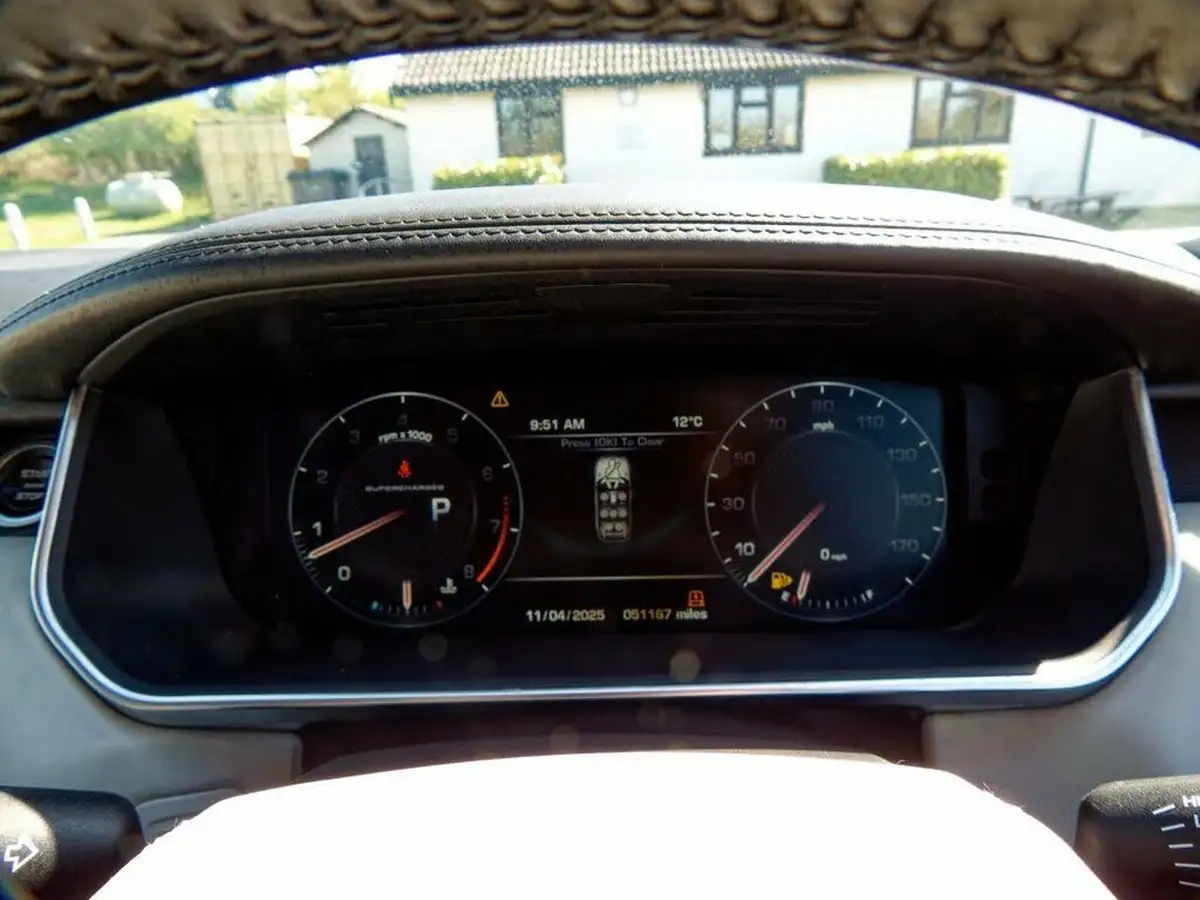 2016-land-rover-range-rover-sport-50-autobiography-dynamic-big-38