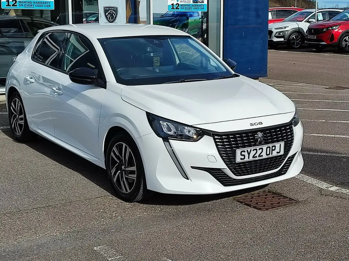2022-peugeot-208-12-puretech-allure-premium-100bhp-big-1