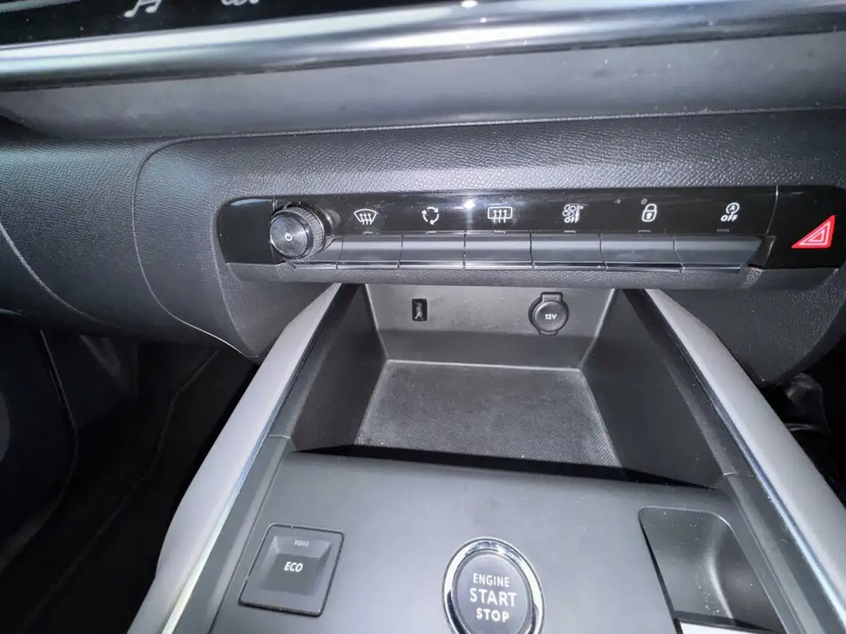 2022-citroen-c5-aircross-12-puretech-shine-ss-big-30