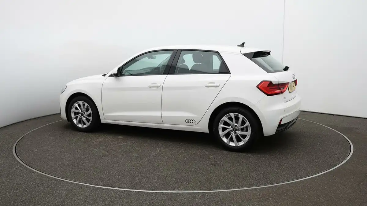 2021-audi-a1-10-30-tfsi-sport-110ps-big-39