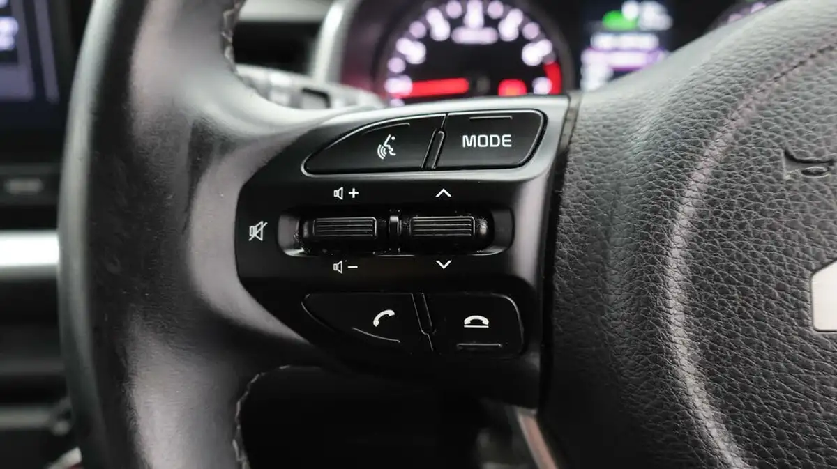 2022-kia-stonic-10-t-gdi-2-big-23