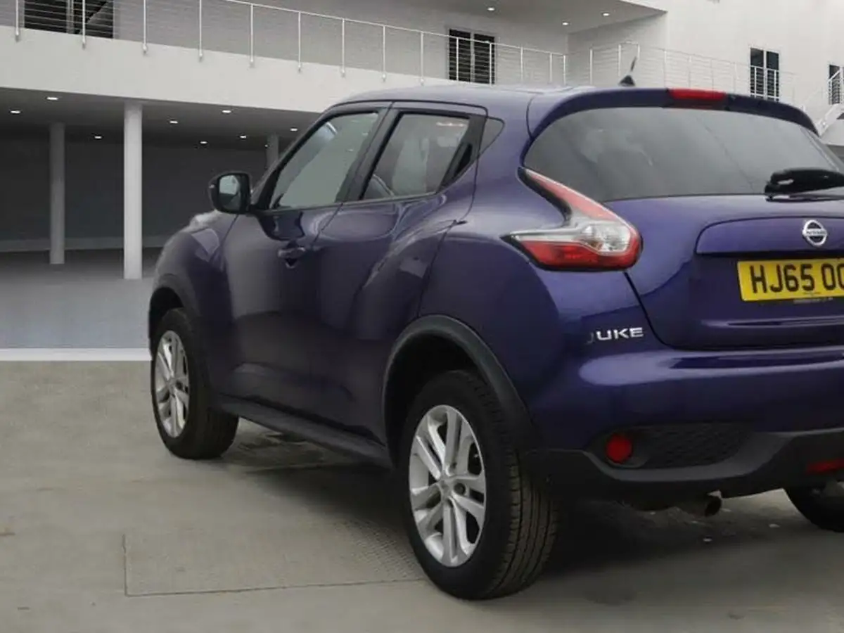 2015-nissan-juke-16-n-connecta-big-2