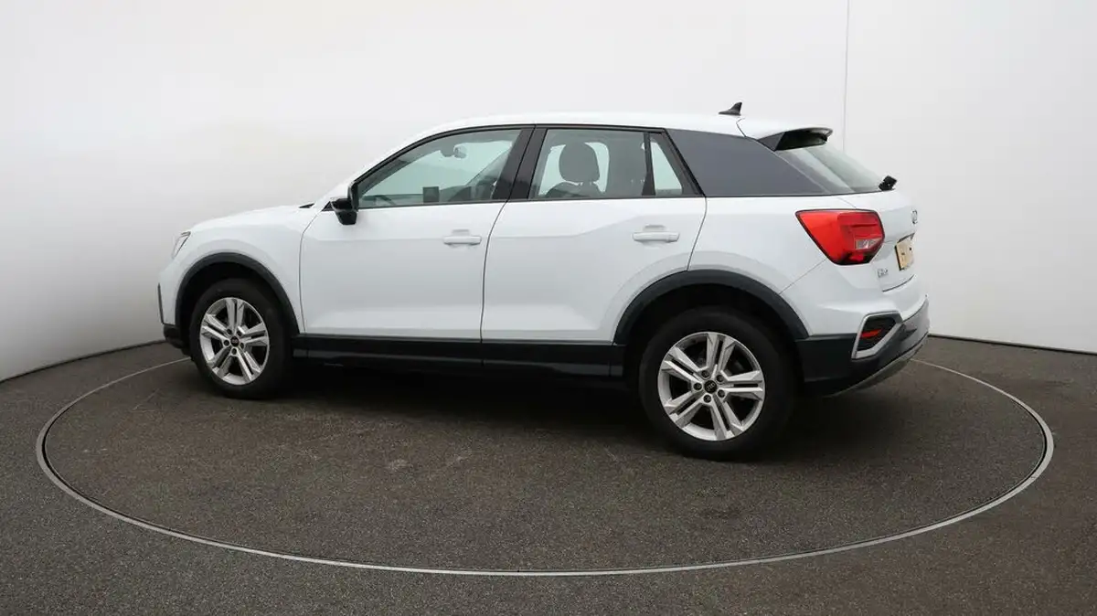 2022-audi-q2-15-35-tfsi-sport-big-39