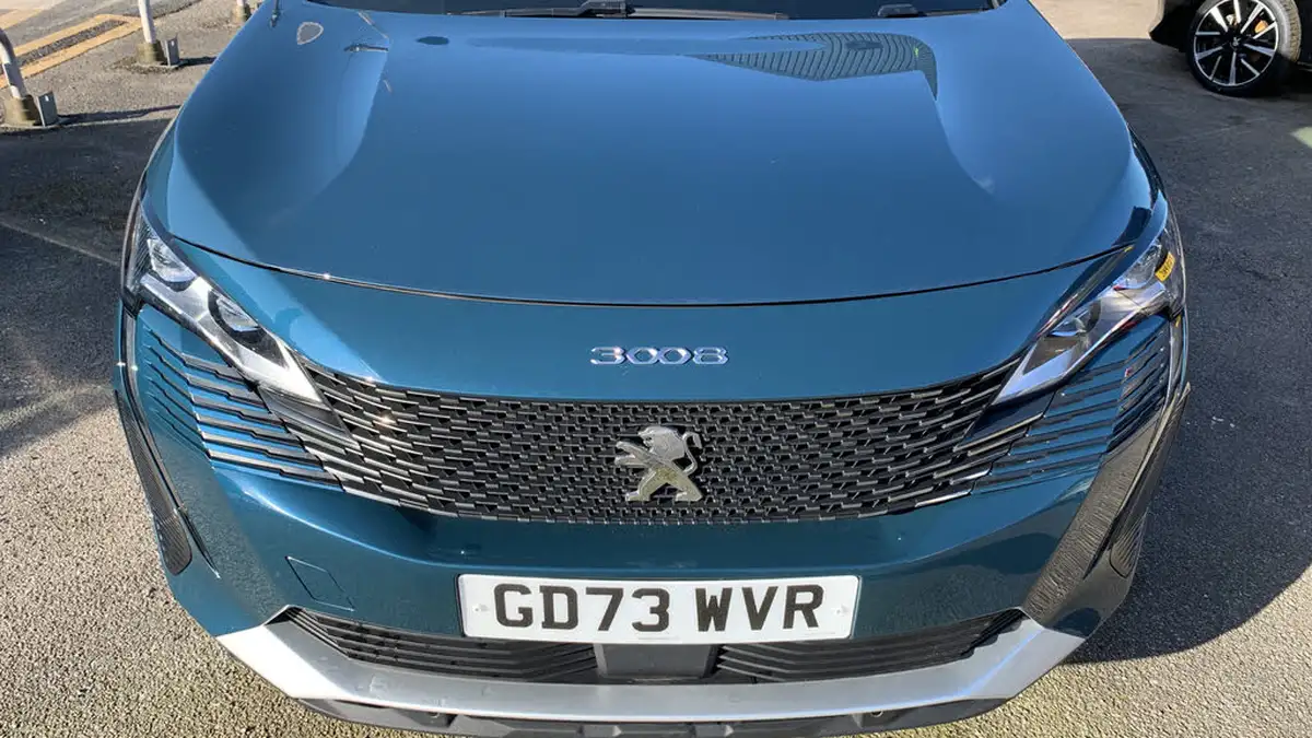 2024-peugeot-3008-suv-12-puretech-gt-136ps-hybrid-e-dsc6-big-45