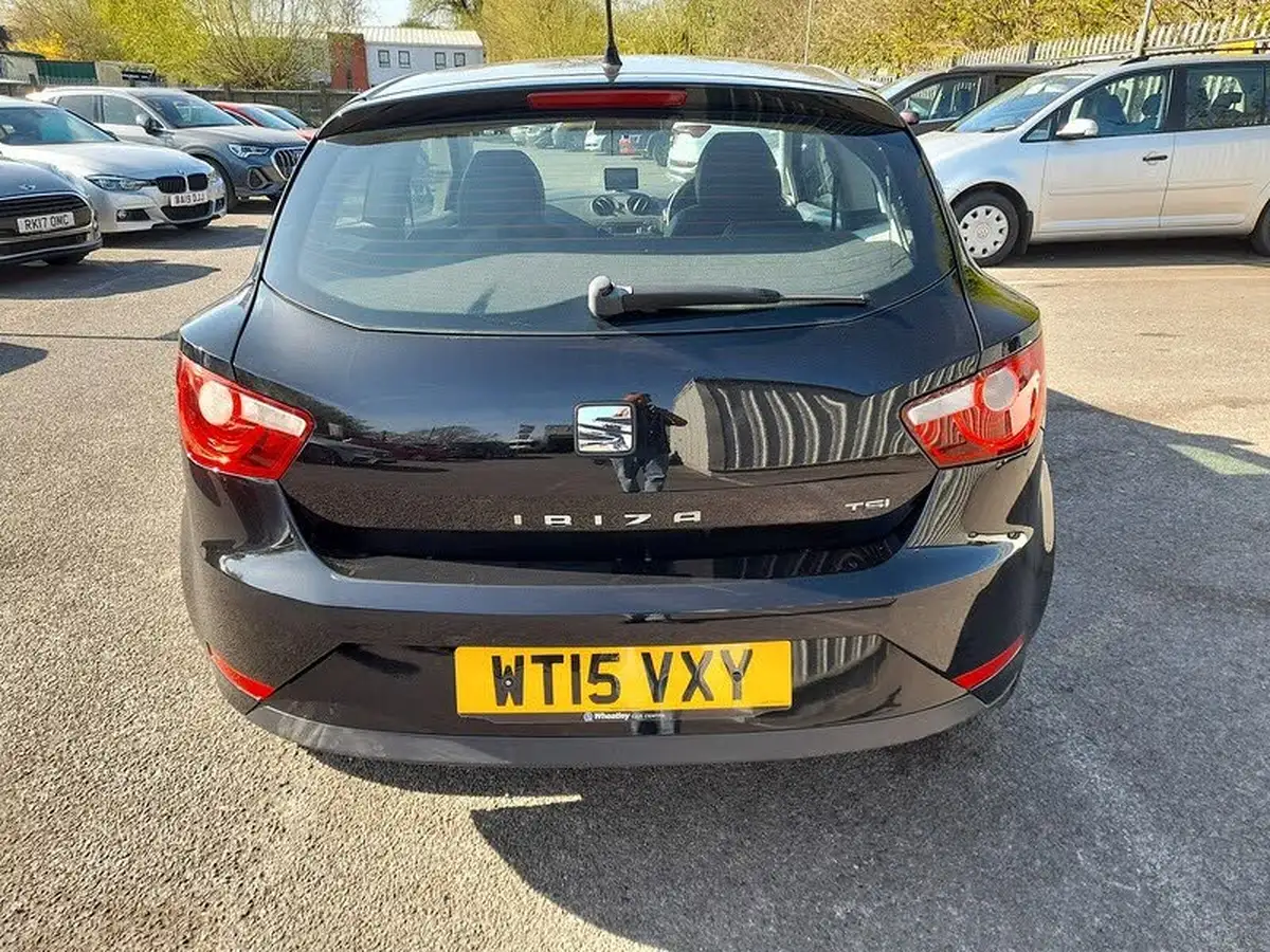 2015-seat-ibiza-12-i-tech-sportcoupe-3d-big-5