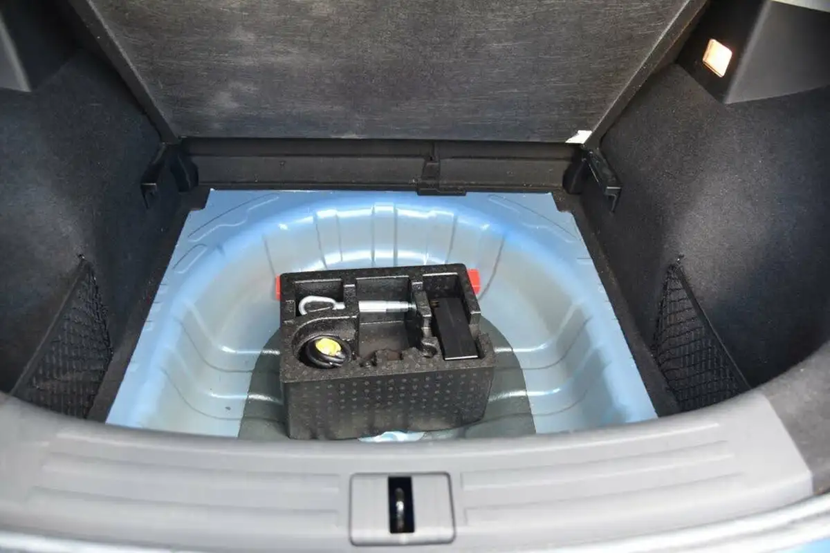 2020-mg-zs-suv-10t-gdi-exclusive-111ps-big-26