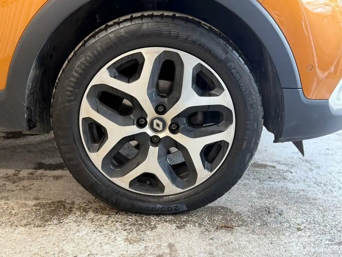 2019-renault-captur-09-tce-gt-line-big-26