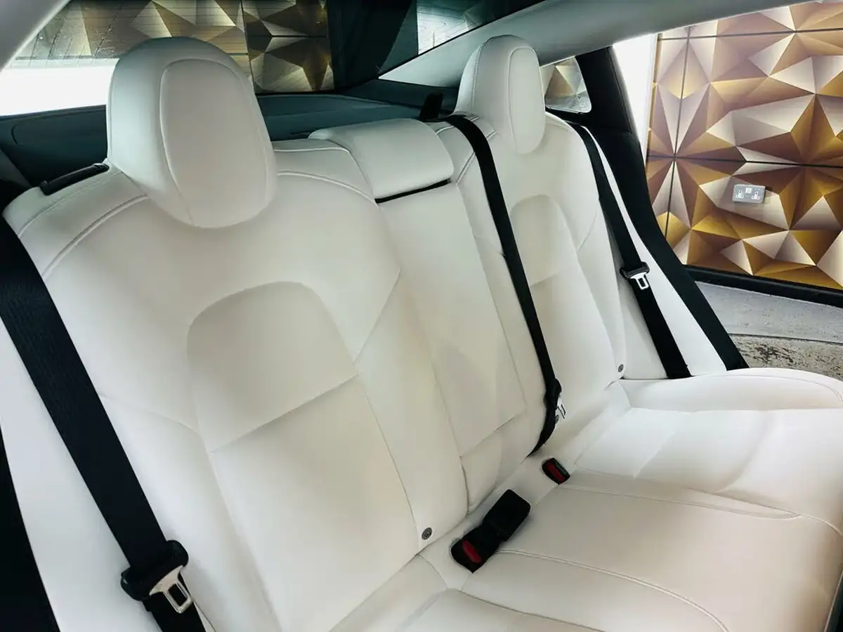 2019-tesla-model-3-e-4x4-performance-pack-big-79