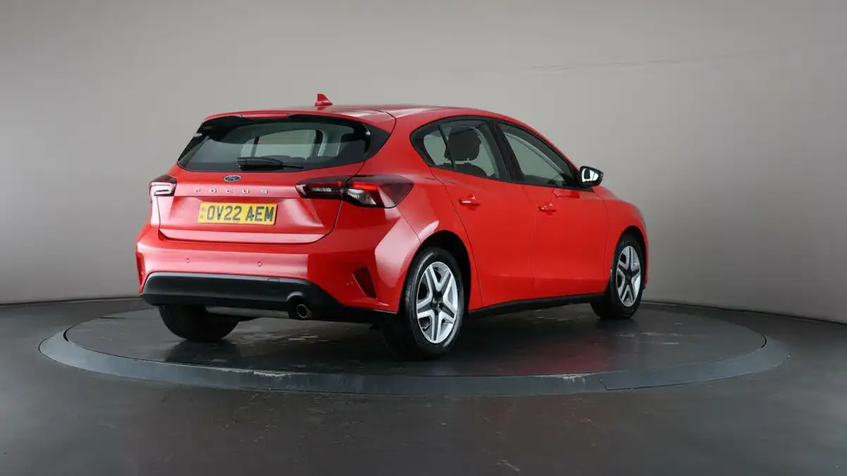 2022-ford-focus-10t-trend-hatchback-big-59