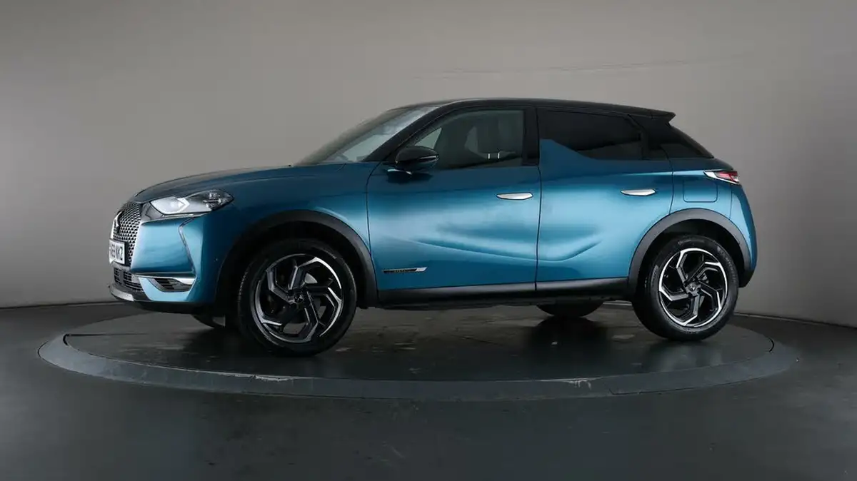 2019-ds-ds-3-crossback-12-puretech-ultra-prestige-155ps-big-33