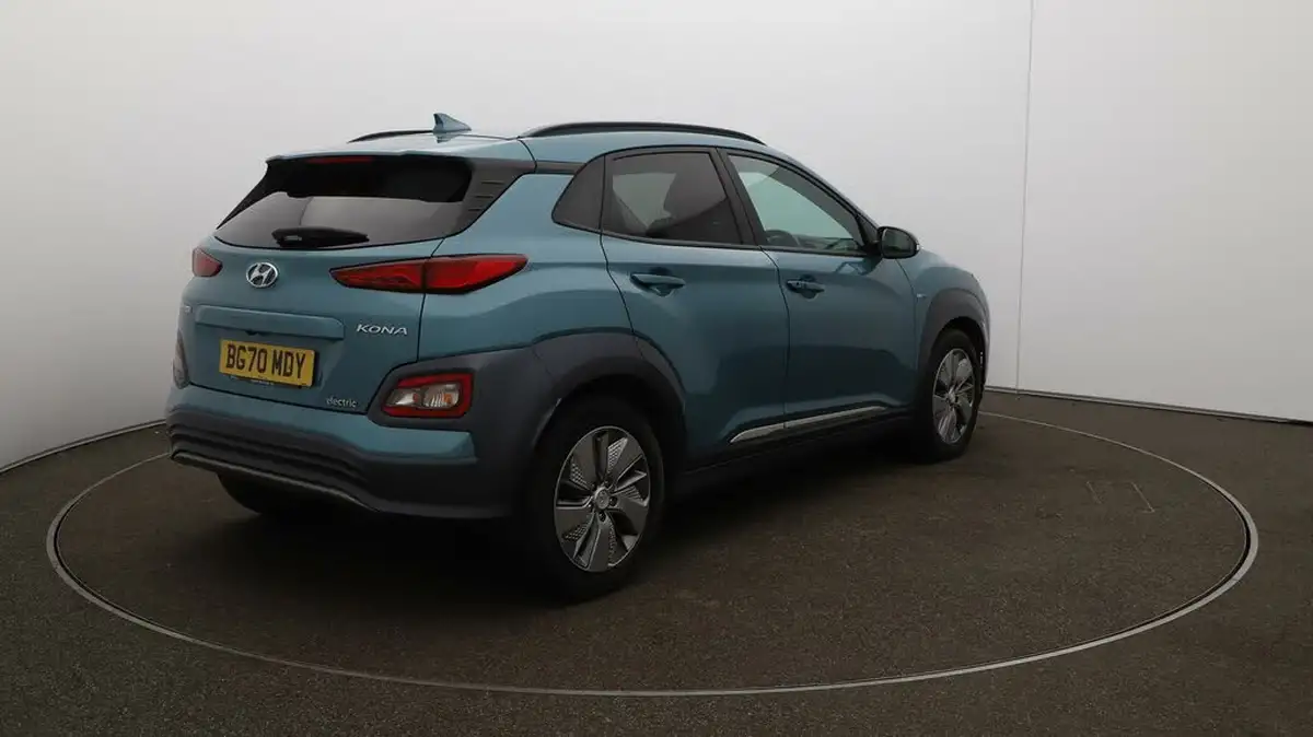 2020-hyundai-kona-e-premium-204ps-big-46