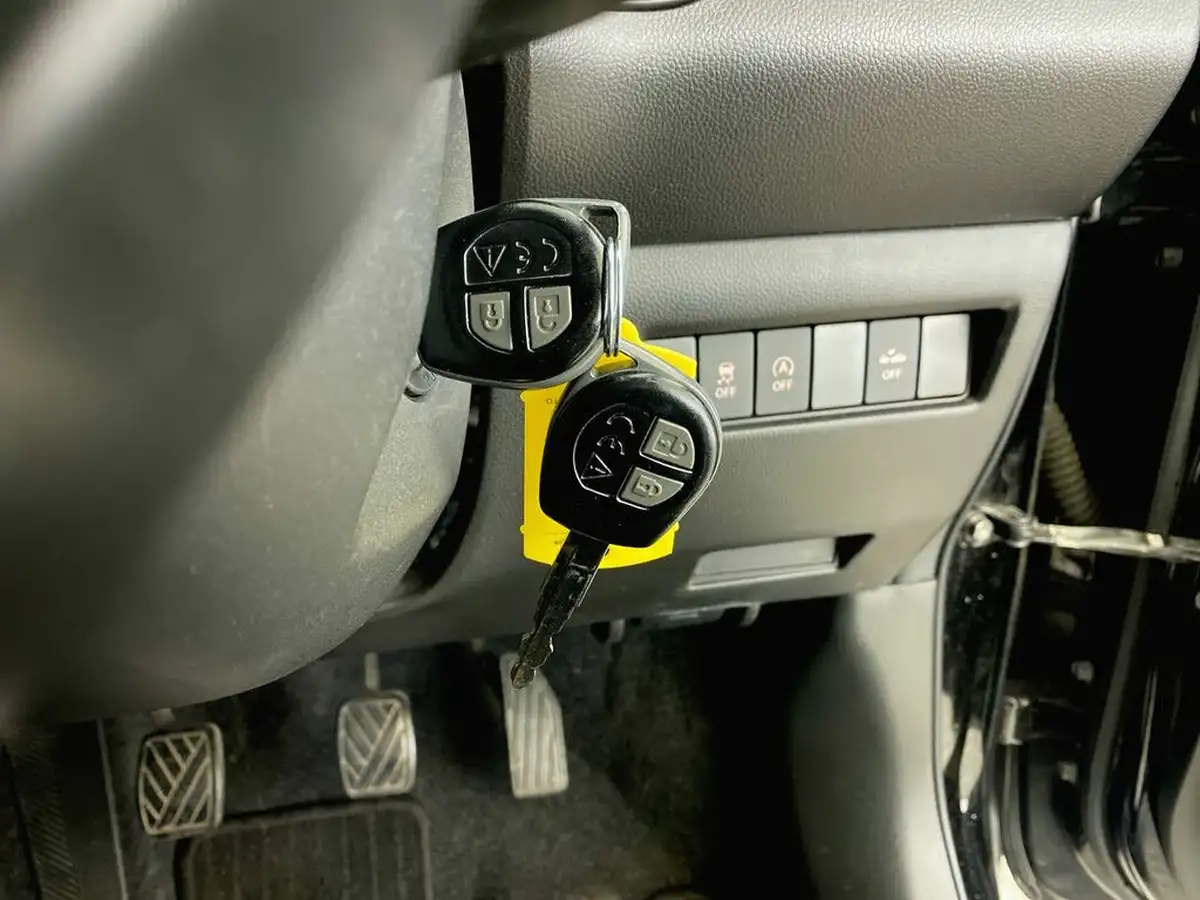 2021-suzuki-swift-12-dualjet-sz-l-big-32