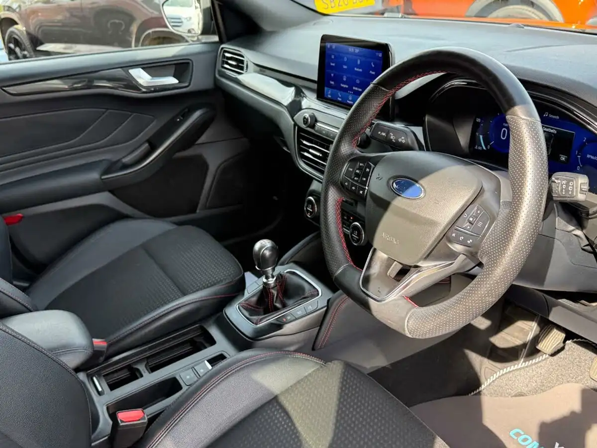 2022-ford-focus-big-27