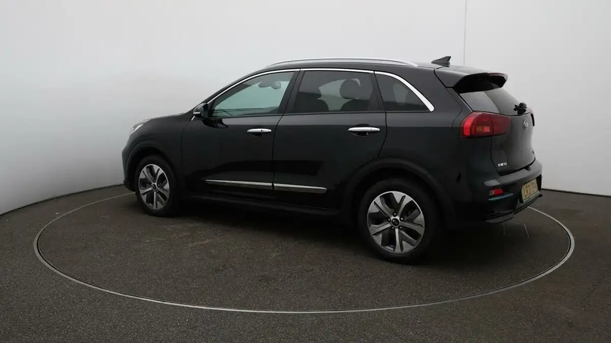 2021-kia-e-niro-ev-4-big-32