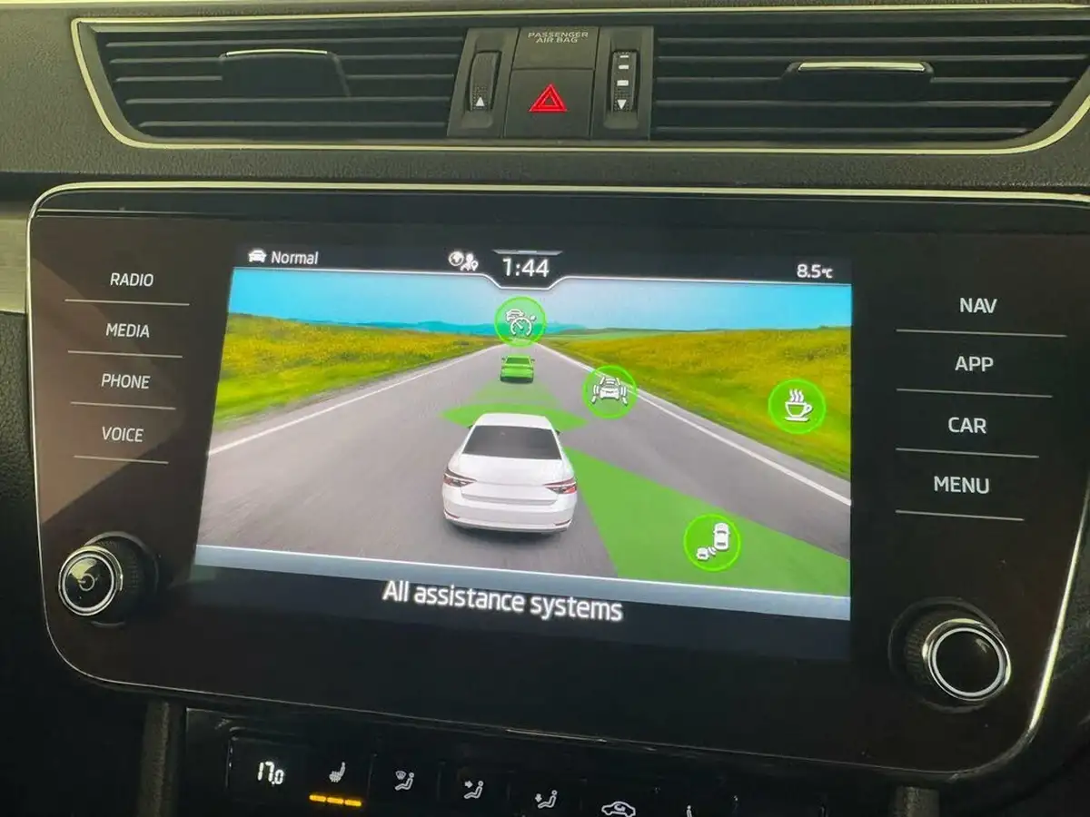 2021-skoda-superb-14-tsi-se-l-hatchback-big-56