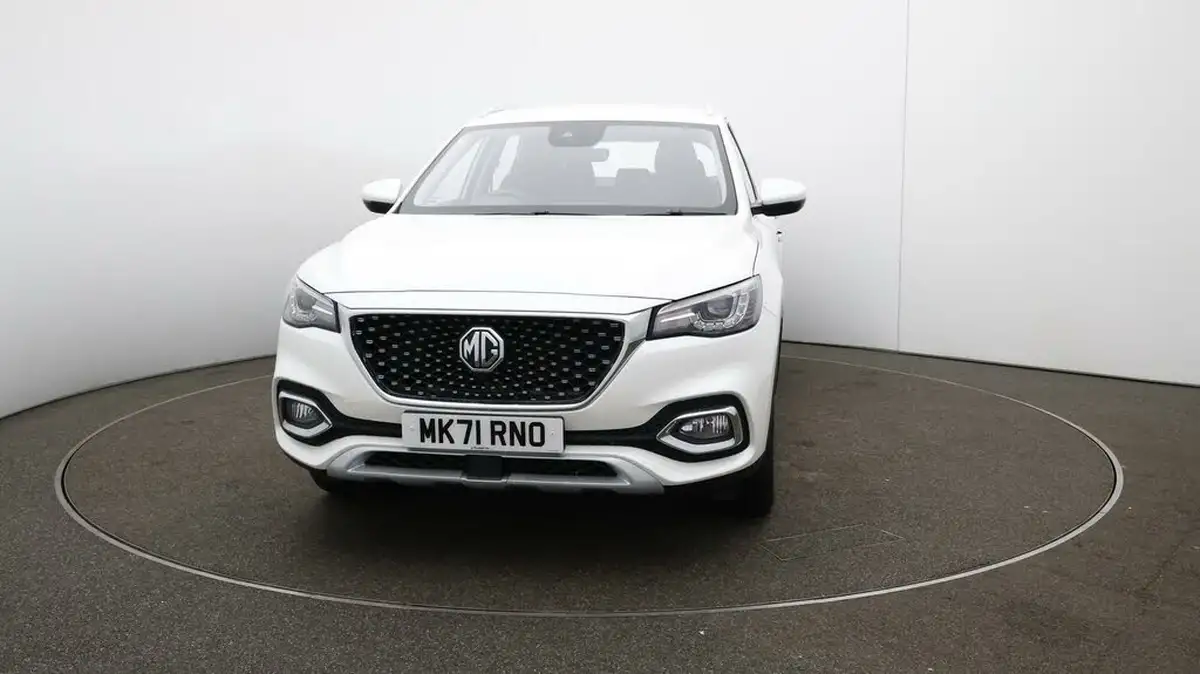 2022-mg-hs-15t-gdi-excite-162ps-dct-big-31