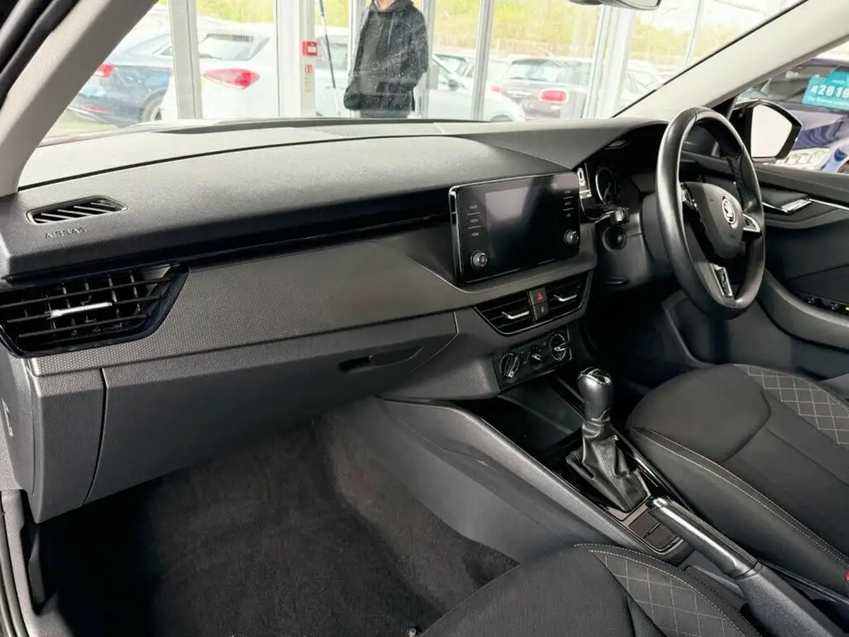 2020-skoda-kamiq-15-tsi-se-big-12