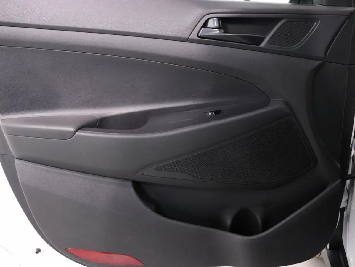 2020-hyundai-tucson-16-t-gdi-n-line-dct-big-32
