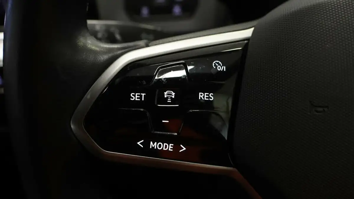 2021-volkswagen-id3-e-life-204ps-58kwh-pro-performance-big-20