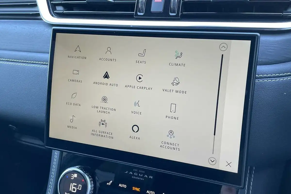 2022-jaguar-f-pace-20-d200-r-dynamic-black-big-44