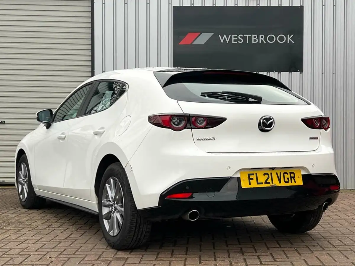 2021-mazda-mazda3-20-se-l-lux-122ps-hatchback-5d-big-3