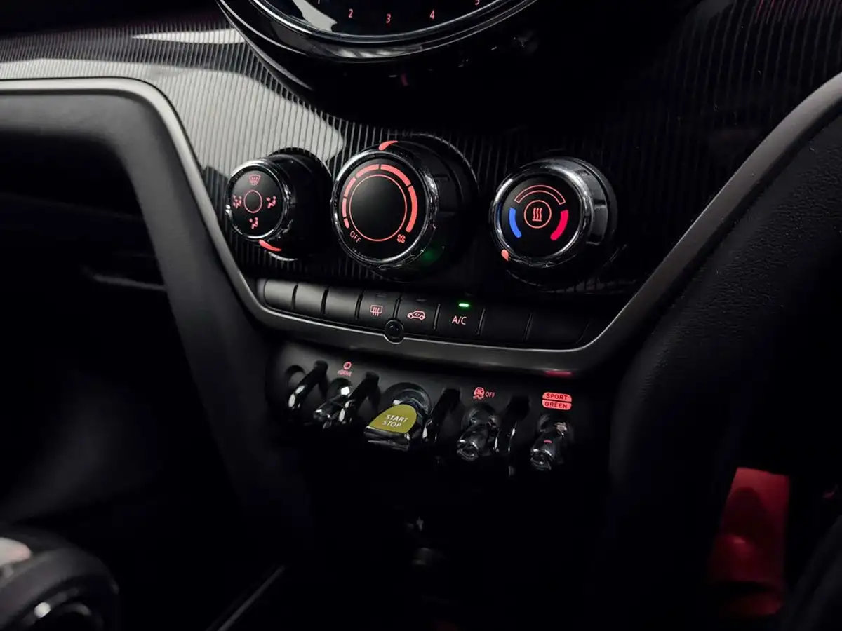 2021-mini-countryman-15-cooper-s-e-phev-exclusive-big-30