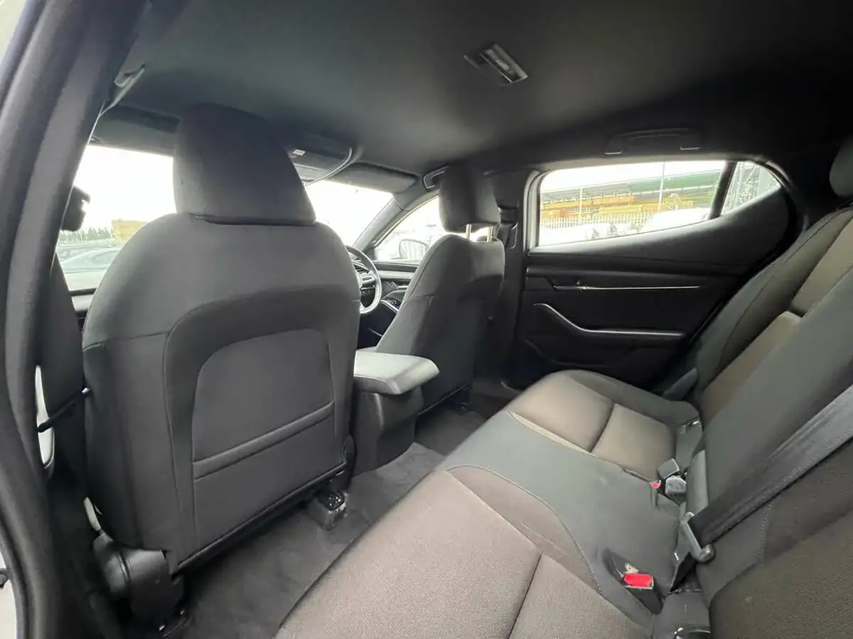 2021-mazda-mazda3-20-se-l-lux-122ps-hatchback-5d-big-27