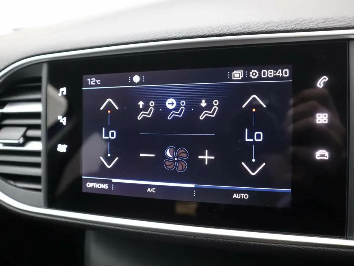 2021-peugeot-308-sw-15-bluehdi-allure-estate-eat8-big-13