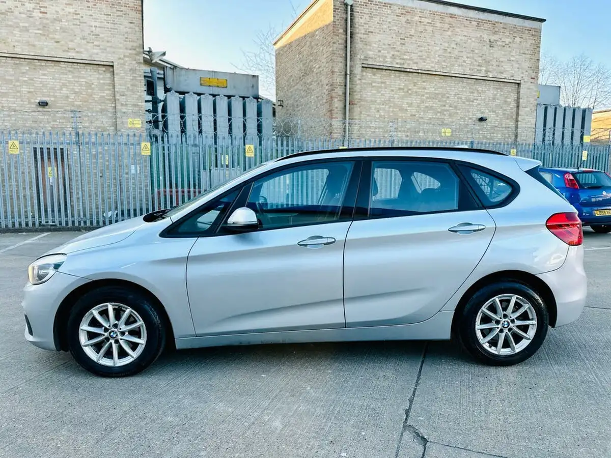 2014-bmw-2-series-20td-218d-se-150bhp-active-tourer-5d-big-39