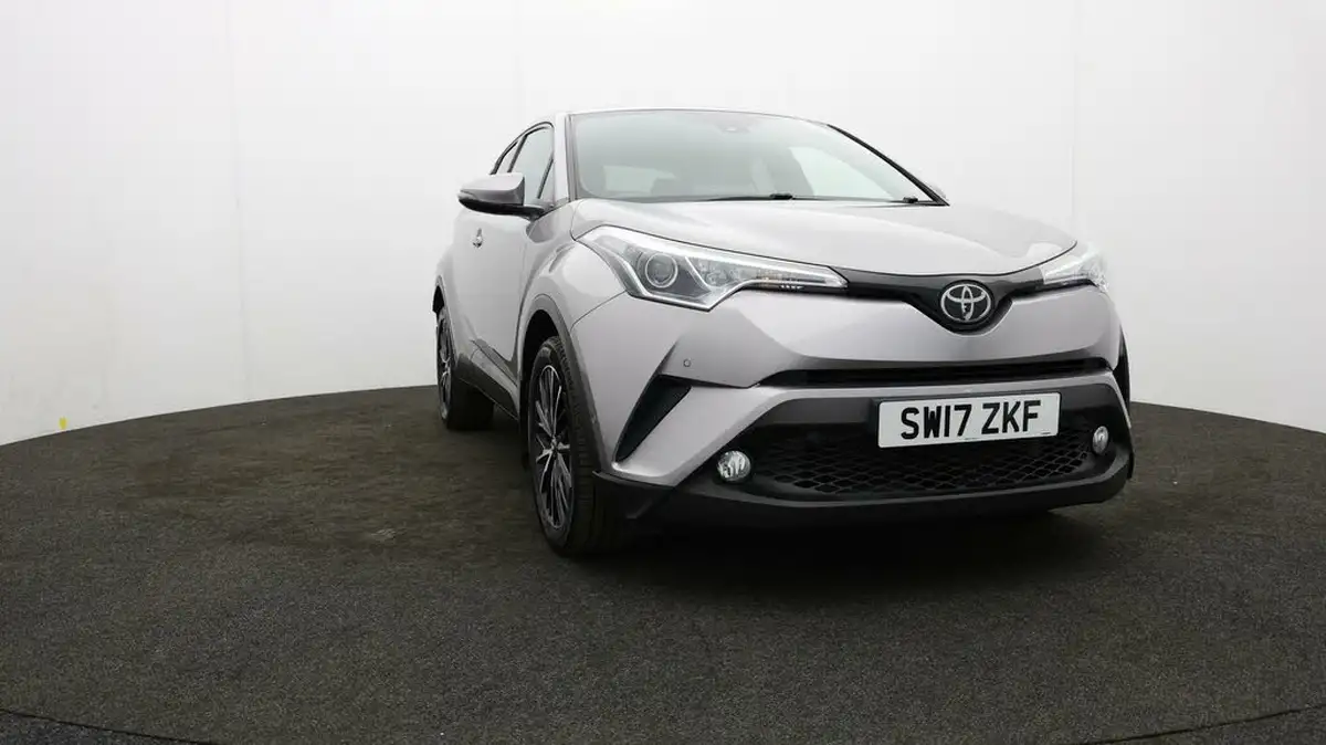 2017-toyota-c-hr-12-excel-big-42
