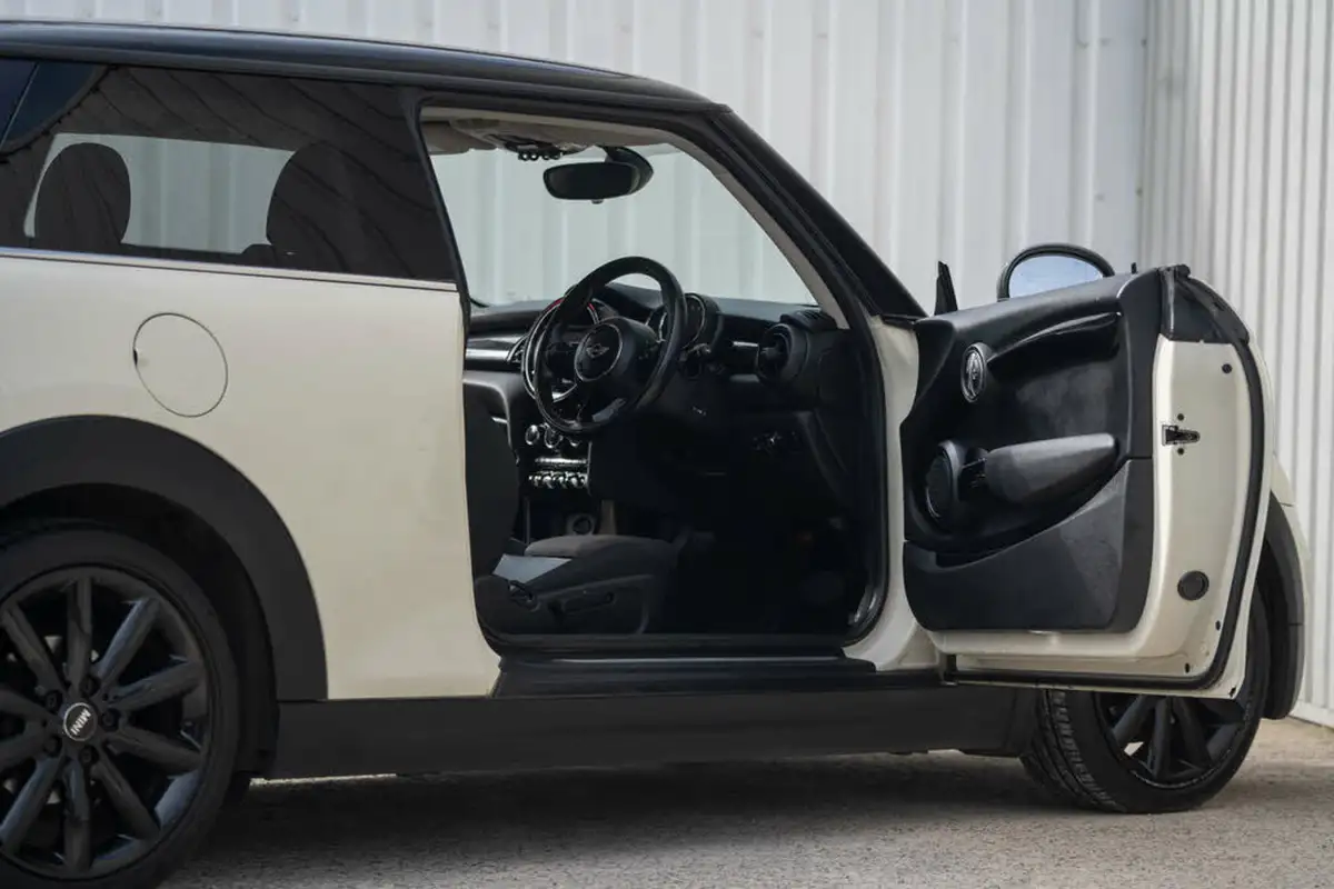 2016-mini-cooper-15-cooper-ss-hatchback-3d-auto-big-15