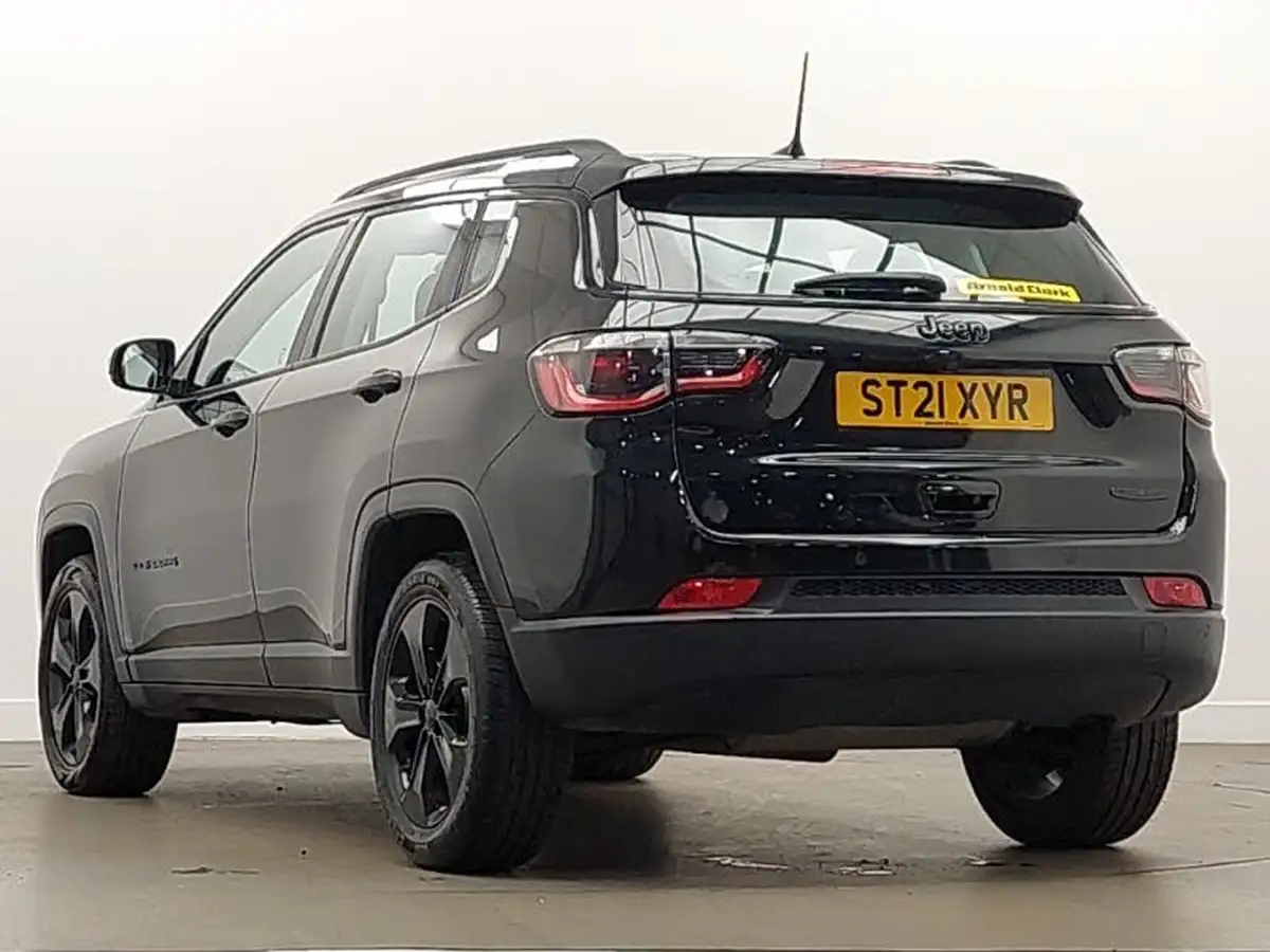 2021-jeep-compass-14-multiair-ii-night-eagle-big-1