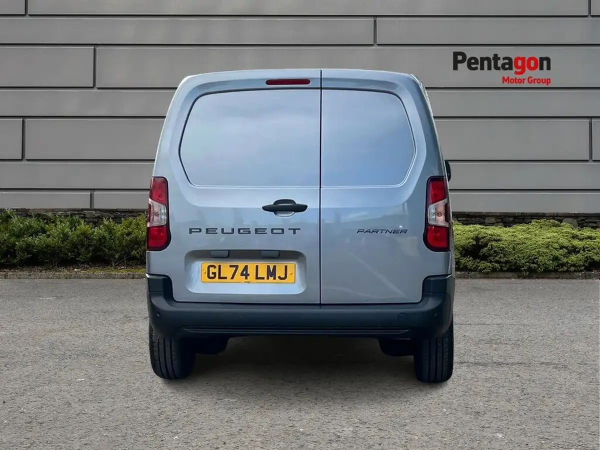 2024-peugeot-partner-15-bluehdi-professional-100pseu6d-big-13