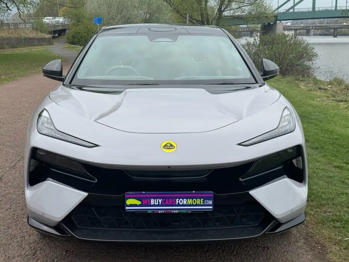 2023-lotus-eletre-e-r-big-1
