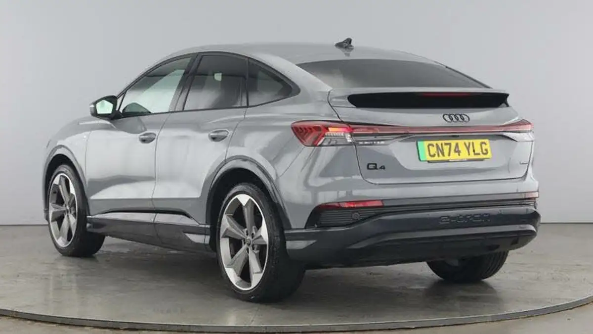 2024-audi-q4-e-tron-45e-black-edition-sportback-quattro-big-2