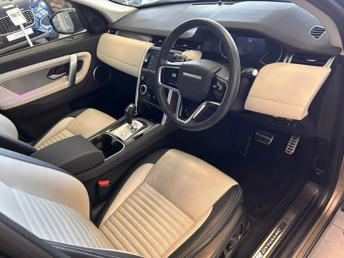 2023-land-rover-discovery-sport-20-d165-urban-edition-big-8