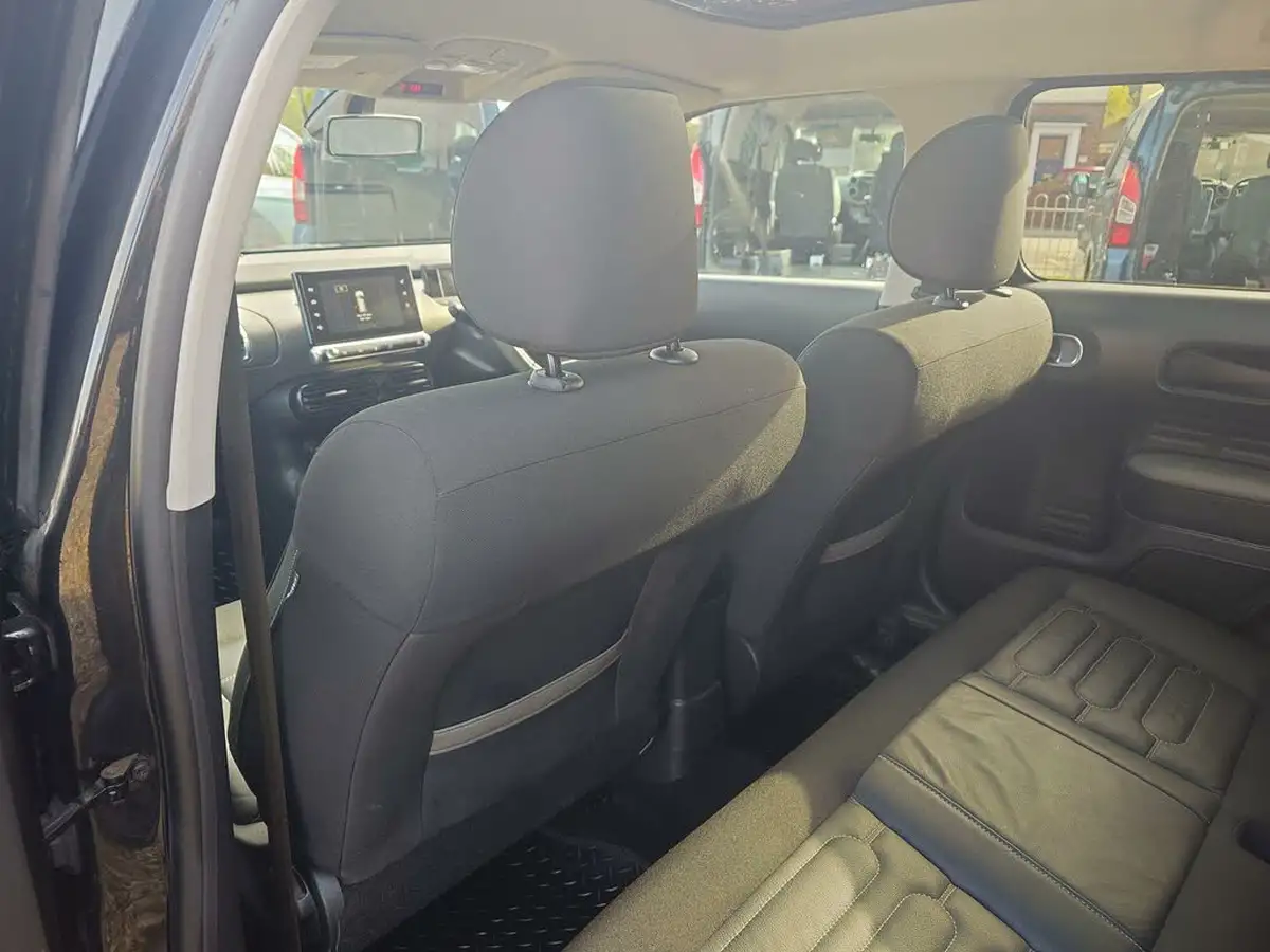 2018-citroen-c4-cactus-16bluehdi-flair-edition-big-22